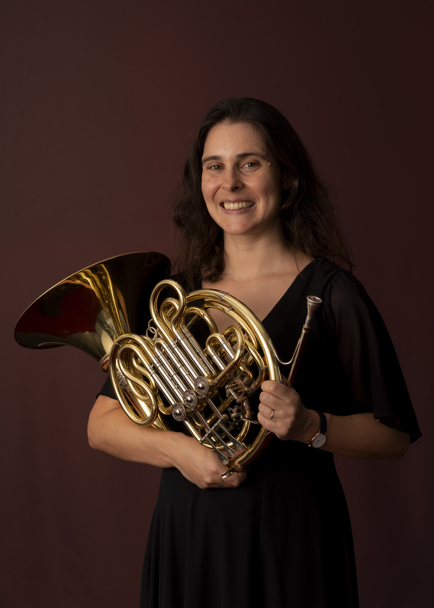 Foto da trompista Alma Maria Liebrecht.