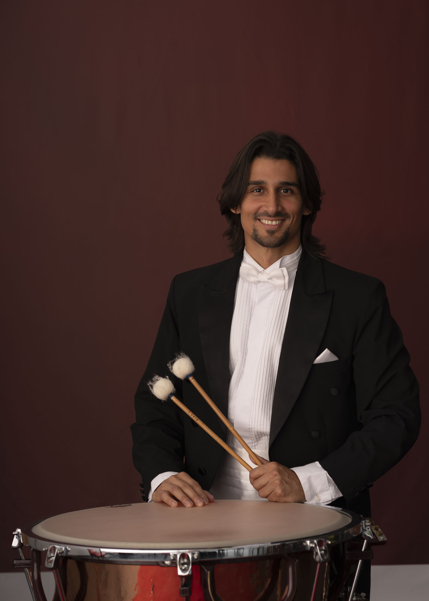 O instrumentista Hilvic González. Foto de Eugênio Sávio.