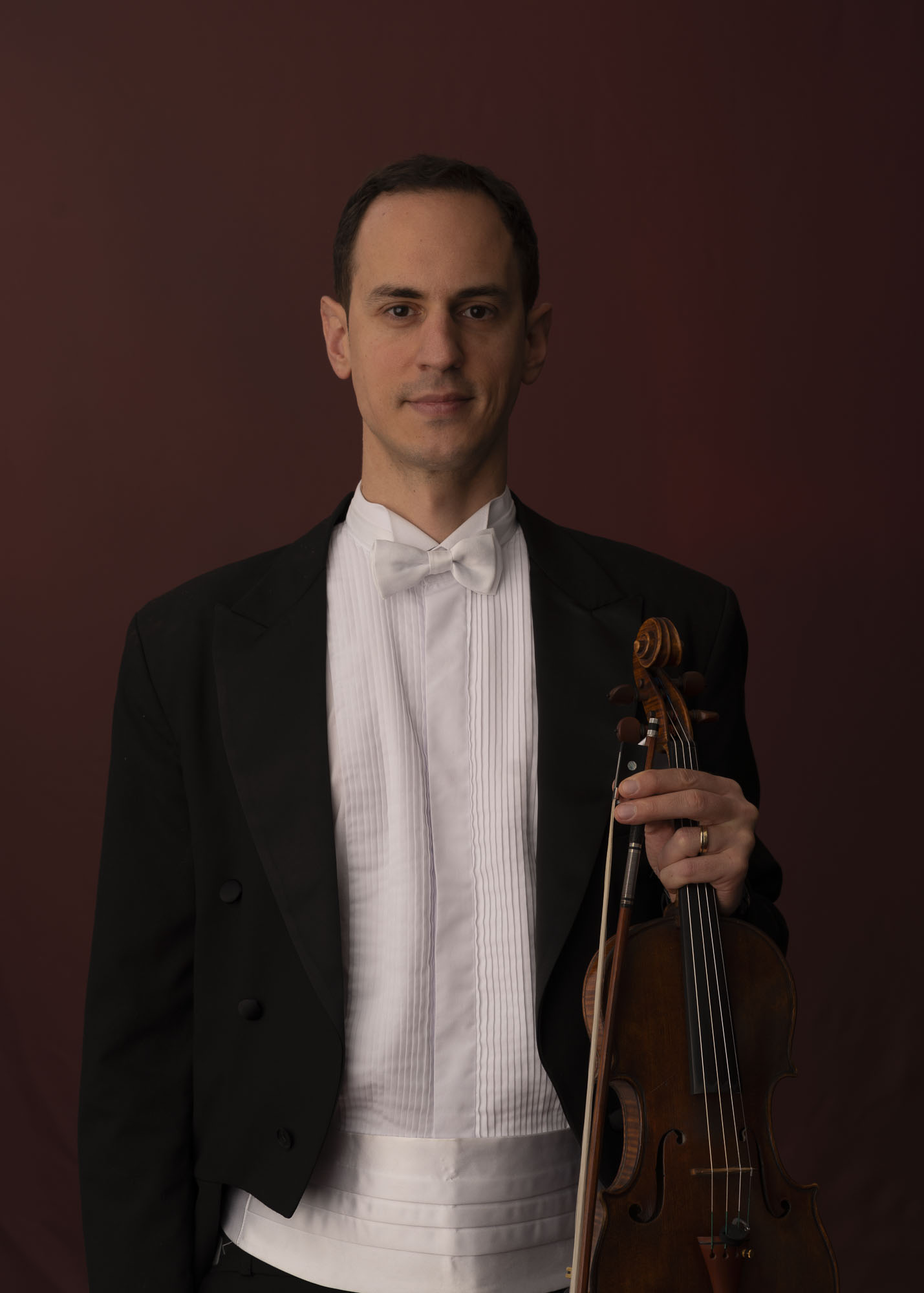 Foto do violinista Luka Milanovic.