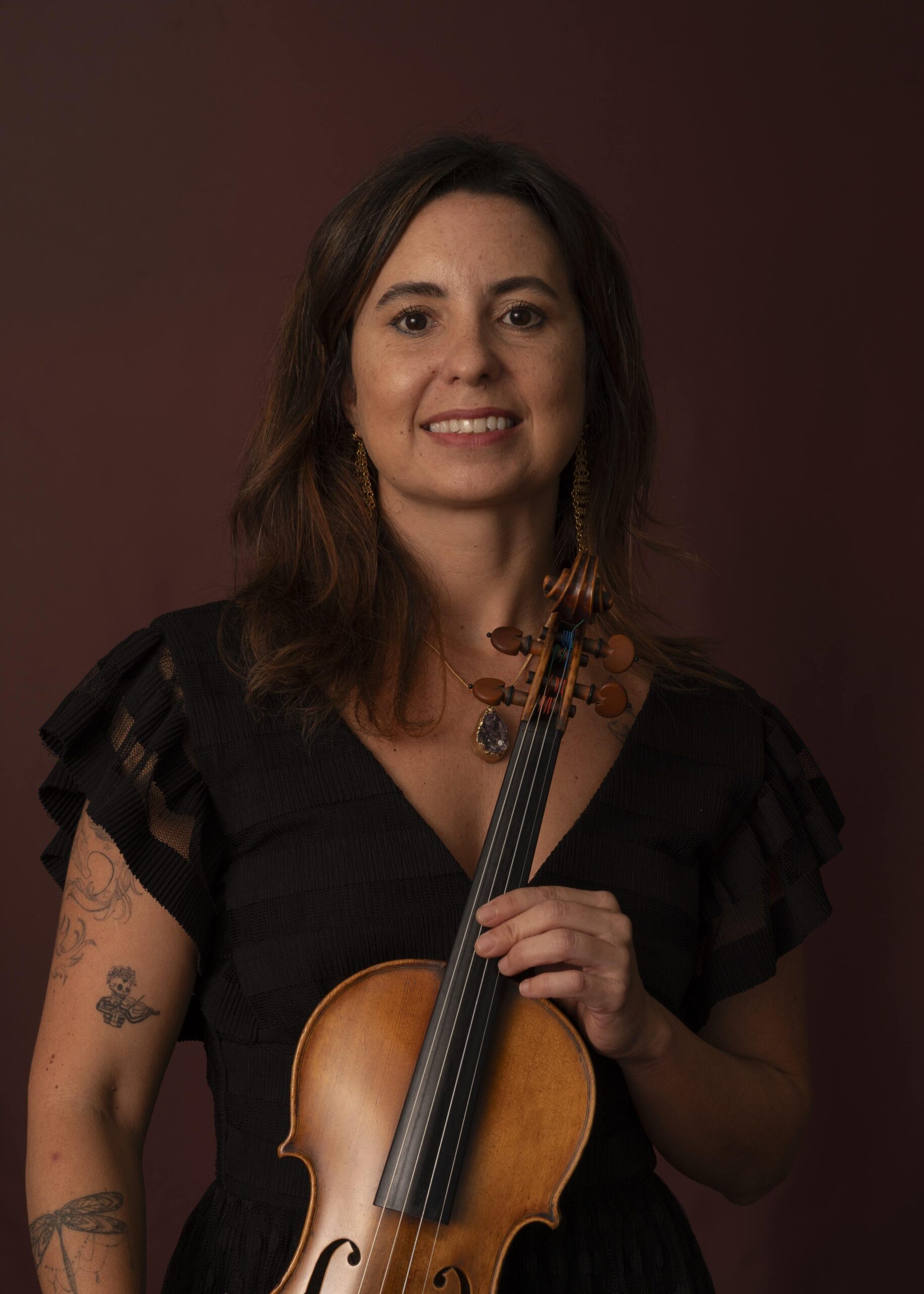 Foto da violinista Roberta Arruda